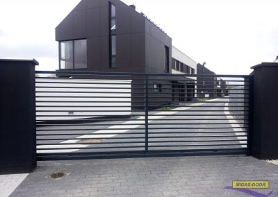 brama ogrodzeniowa przesuwna wypelnienie poziome