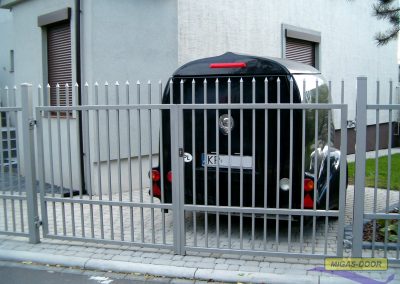 brama-ogrodzeniowa-dwuskrzydlowa