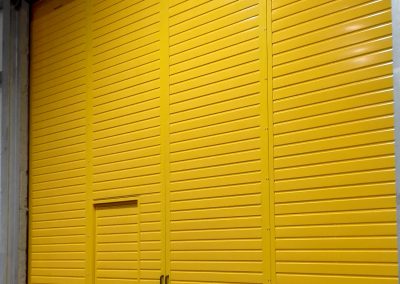 brama podwieszana przesuwna trapez