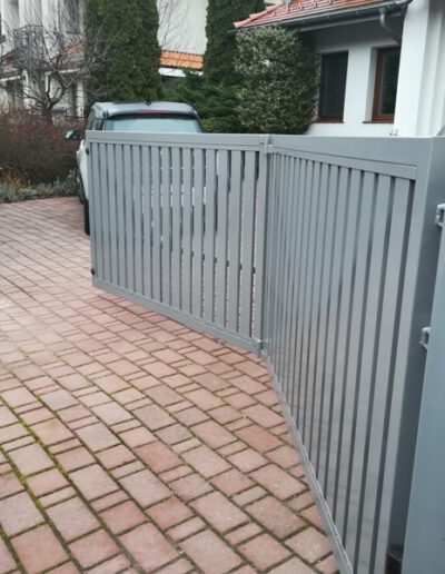 brama skrzydlowa harmonijkowa aluminium