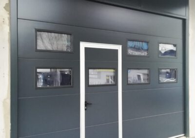 Bramy garażowe segmentowe – dlaczego najczęściej wybieranymi bramami?