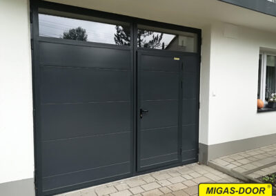 brama dwuskrzydłowa Antracyt z furtką i przeszkleniem