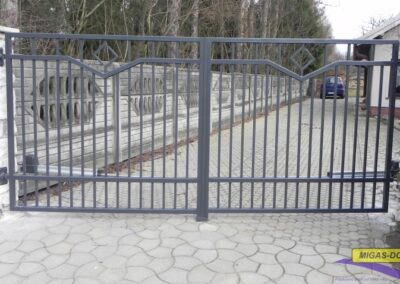 brama dwuskrzydlowa ogrodzeniowa z napedem sommer twist 200