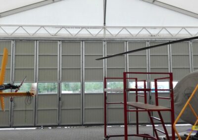 konstrukcja pod montaz bramy harmonijkowej migas door